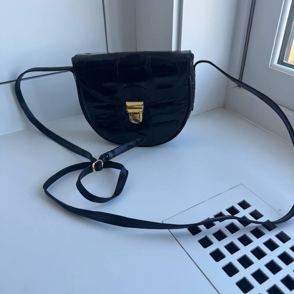 Vintage Black Croc-Embossed Leather Crossbody Bag, Gold Clasp Half Moon Shape